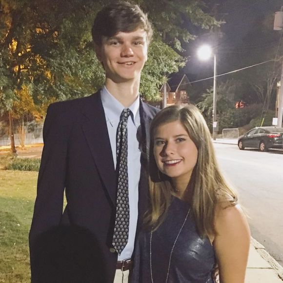 Meet your Posher, Katherine - Picture 1 of 1