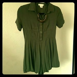 Super cute green romper! (not a dress)