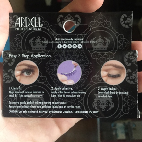 Ardell Professional Flawless False Lashes - Picture 2 of 2