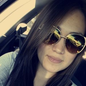 Meet your Posher, Miriam