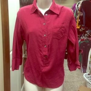 NWOT J. Crew Brick Red Partial button Top, size 6✨
