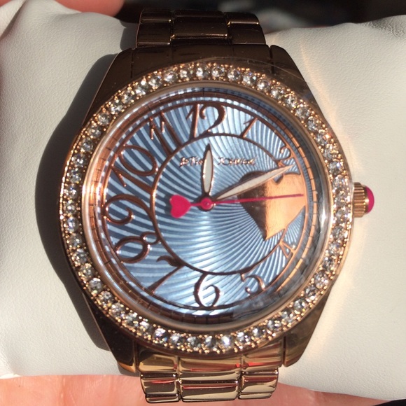 Brand new Betsey Johnson watch!💕