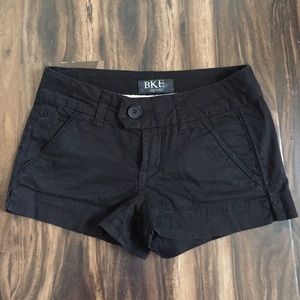 BKE_soft black shorts
