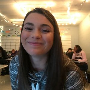 Meet your Posher, Carlie