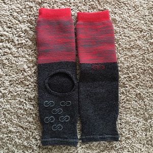 Caila Opened Toed Yoga Socks O/S