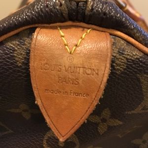 Louis Vuitton Speedy 30 Authentic