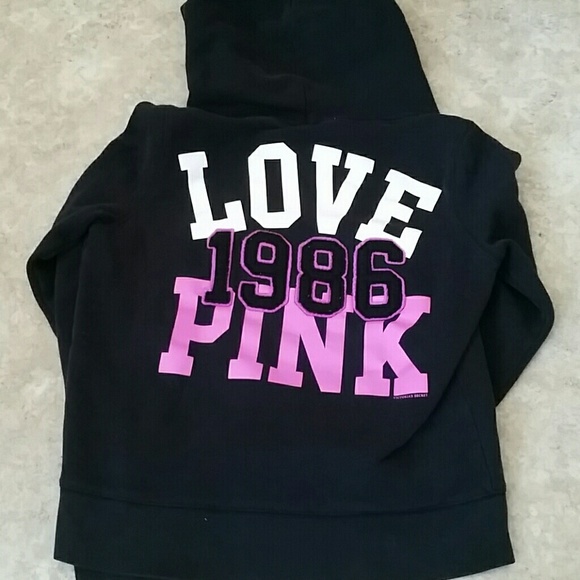 PINK Victoria's Secret Tops - 🆕PINK Hoodie