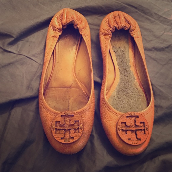 Tory butch flats , size 6
