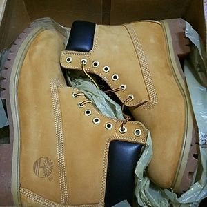Men's Timberlands 8.5