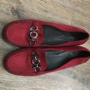 STUART WEITZMAN RED SUEDE LOAFER SHOES SZ 9 1/2 W