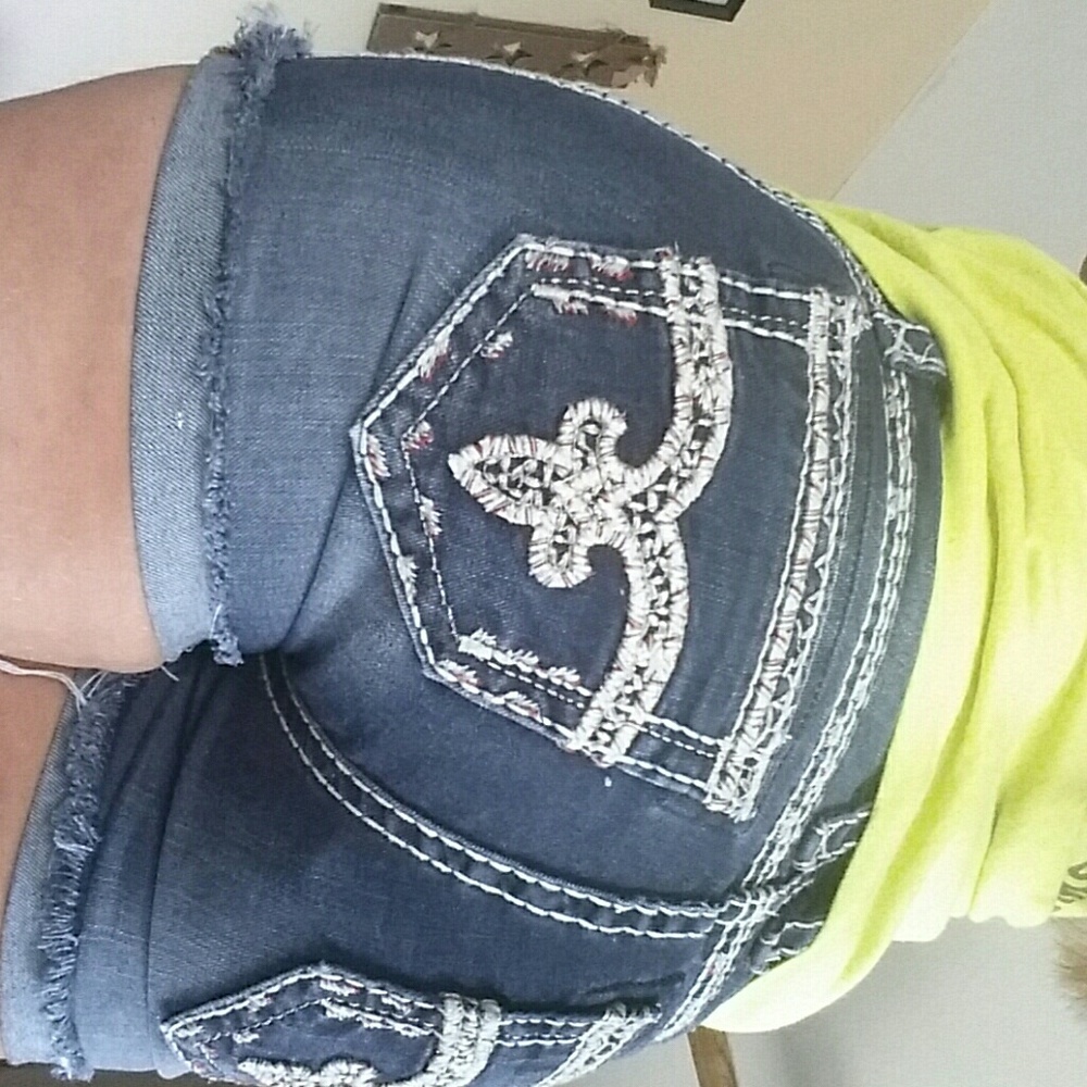 Rock Revival shorts