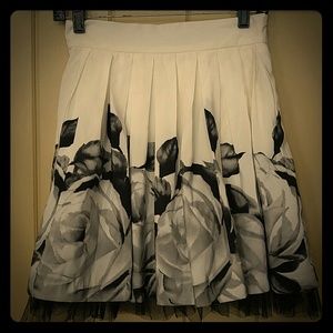 Forever 21 Crinoline Floral Skirt