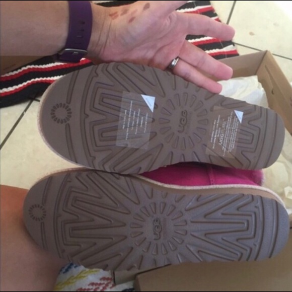 UGG authentic Selene rope bow boots Sz 8 new - Picture 3 of 4