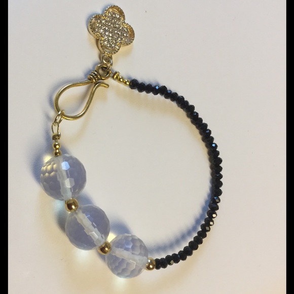 ❌SOLD❌ Opal Crystal Handmade Bracelet Gold Plated - Picture 2 of 4
