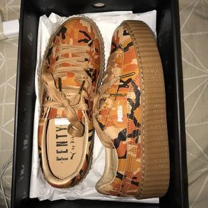 Rihanna fenty 7.5 never worn puma suede creepers