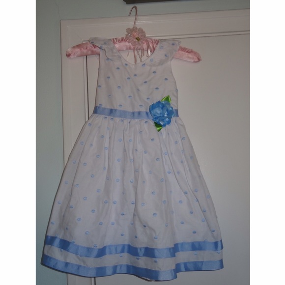 Sweet Heart Rose Blue and White Dress