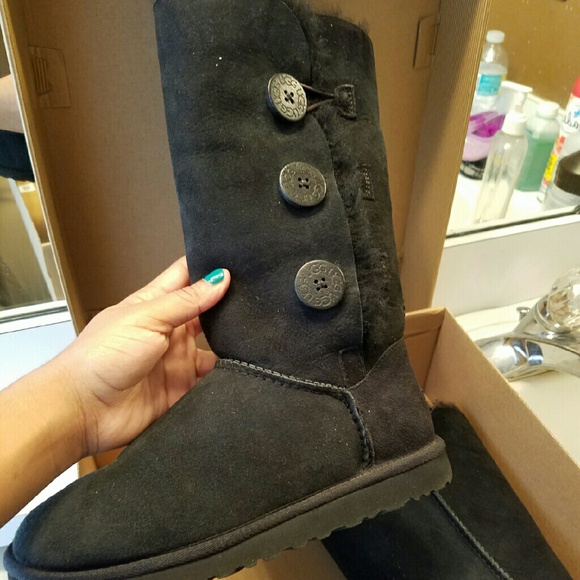 Ugg boots - Picture 4 of 4