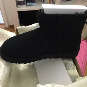 Ugg classic mini II black