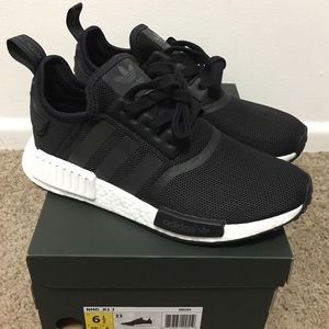 Adidas NMD R1's