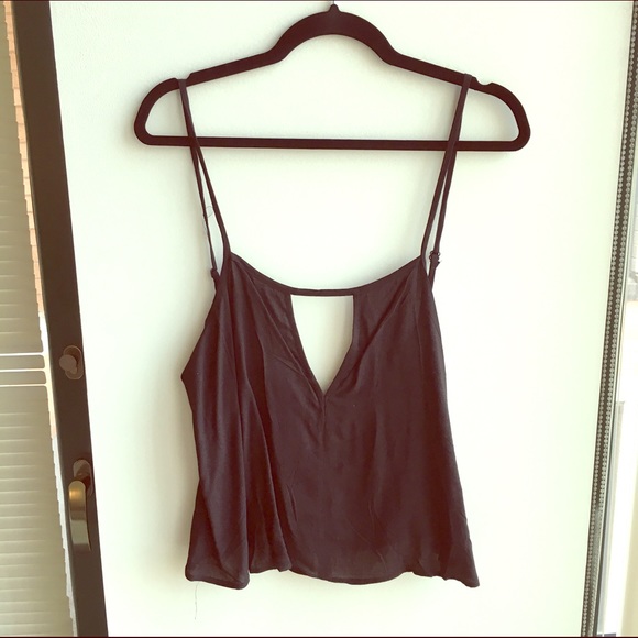 Tobi Keyhole Top NWT