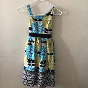 Girl's Dress