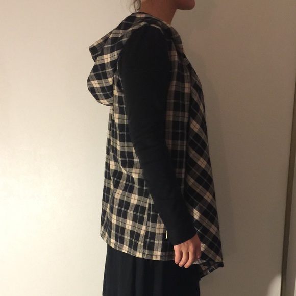 Long sleeve cardigan/sweater - Picture 2 of 4