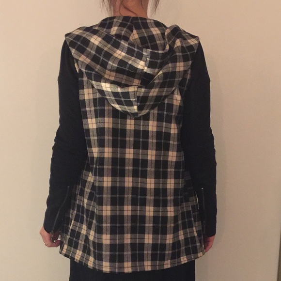 Long sleeve cardigan/sweater - Picture 3 of 4