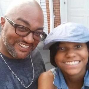 Meet your Posher, Tayari