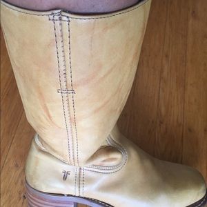 Frye Campus Boots