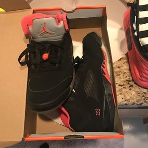 Sz 7 Jordan's !! Still 9/10 condition