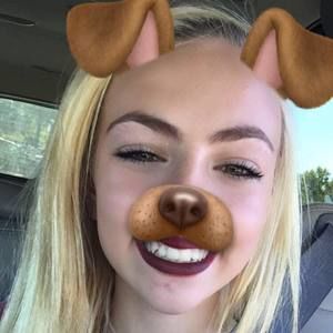 Meet your Posher, Tiffany