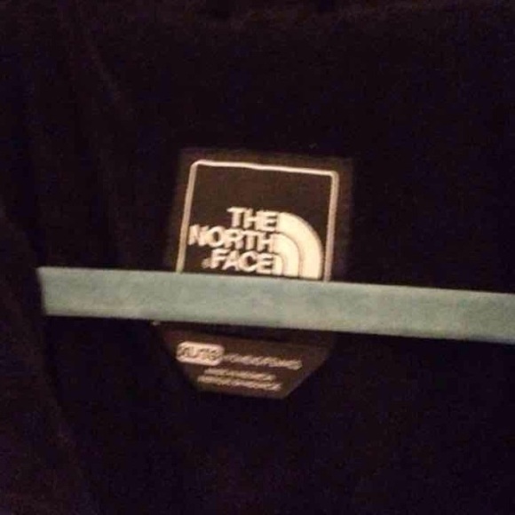 North Face puffer - Picture 2 of 3