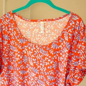 Lularoe 2XL Classic Tee