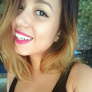 Meet your Posher, Zoe