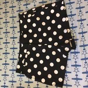 Black polka dot shorts Minnie