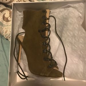Steve Madden Kennee booties