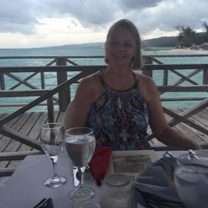 Meet your Posher, Diane