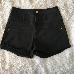 High wasted shorts