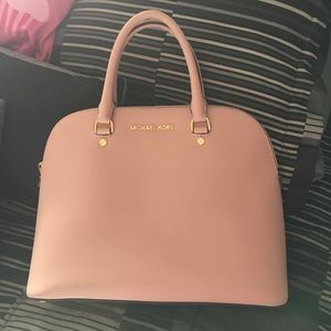 Pink mk