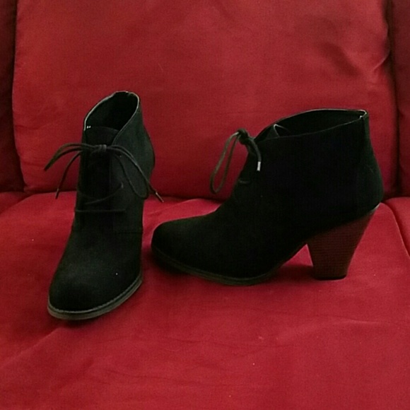 MIA high heel boots never worn