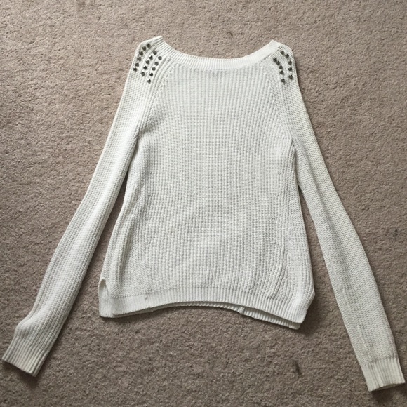 Express sweater