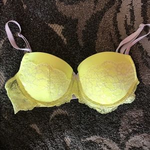 Victoria's Secret Neon lace bra- 34C