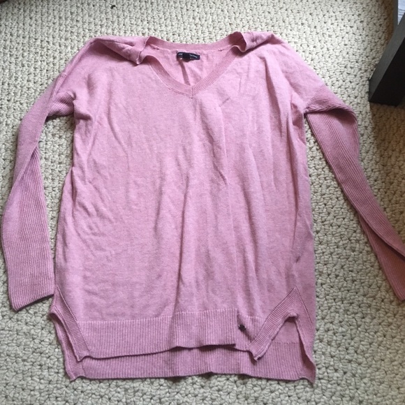 American Eagle sweater