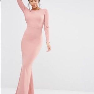 MISSGUIDED long sleeve open back dress