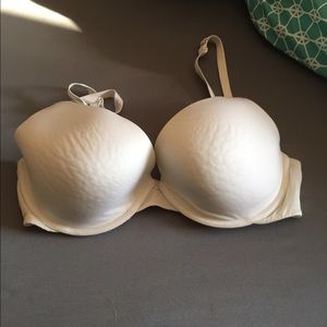 Victoria's Secret lined Demi