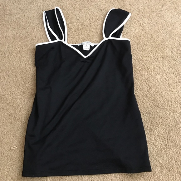 Black shirt