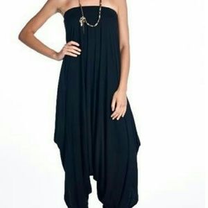 Black strapless jumper