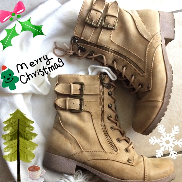 🌲Vegan Faux Suede Tan Light Brown combat boots 🌲