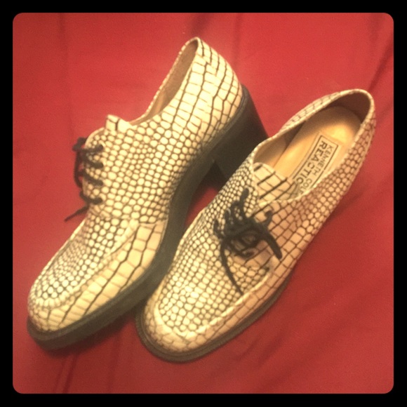 Kenneth Cole REACTION vintage women size 9 1/2