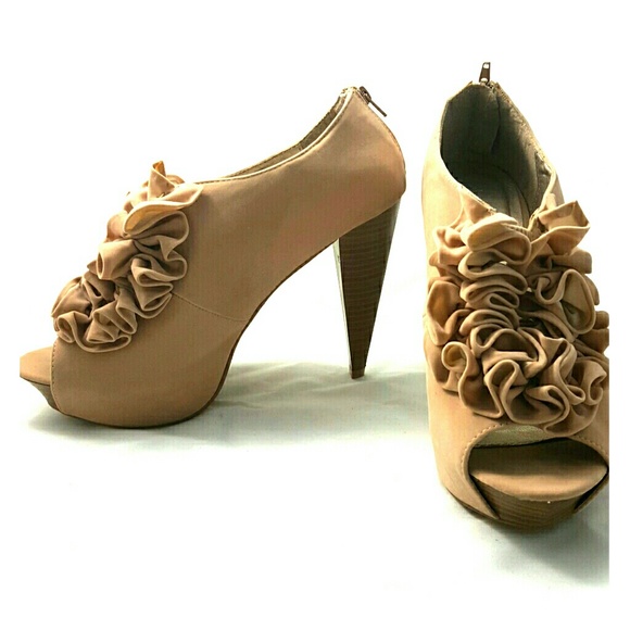 Nude seude booties